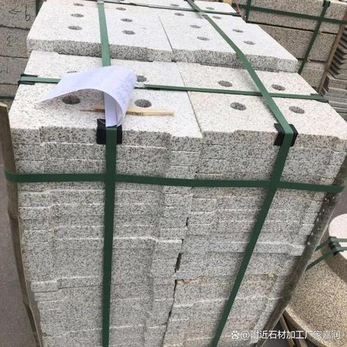 五莲红五莲花石材是一种优质的建筑装饰材料,因其独特的纹理,色彩和